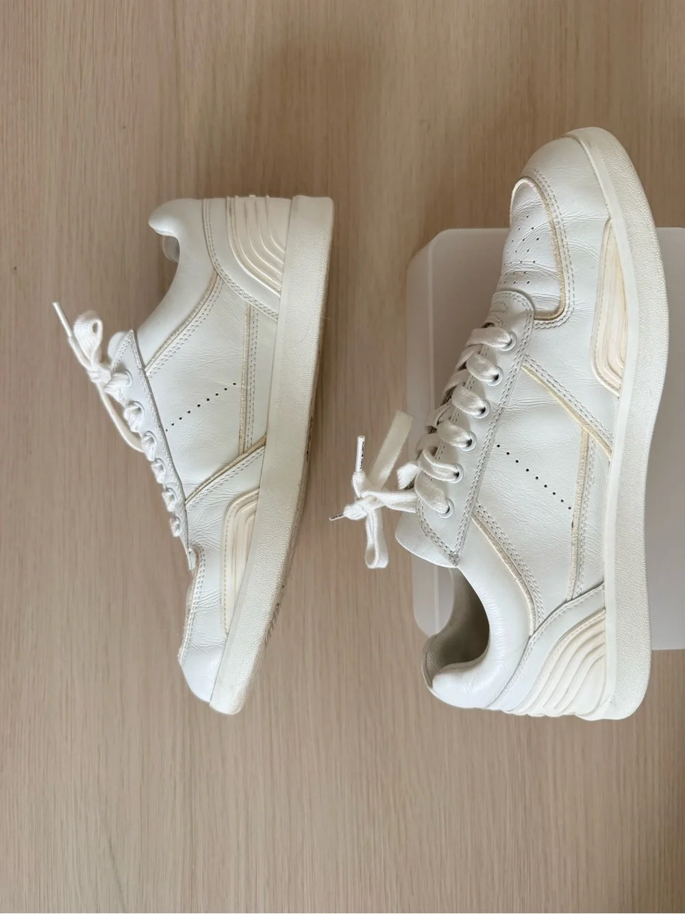 Tory Burch White Leather Women's Low-Top Sneakers